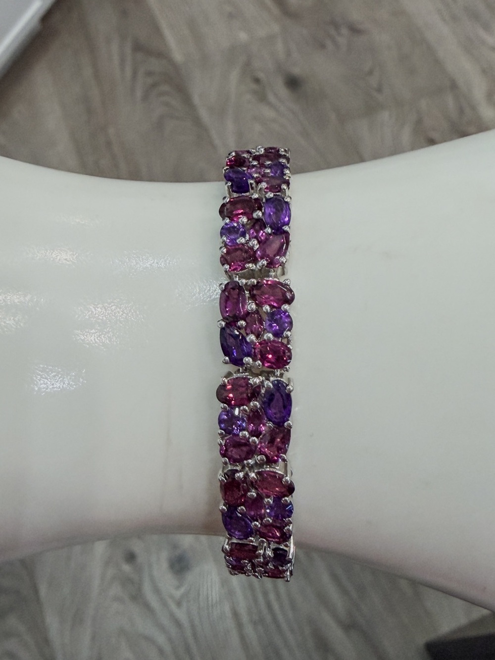 Orissa Rhodolite Garnet & Amethyst Floral Sterling Silver Wide 6.50” Bracelet - Picture 9 of 15